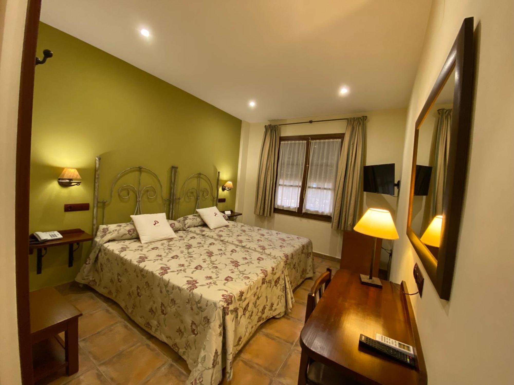Hospedium Hotel Retiro Del Maestre Almagro Exterior photo
