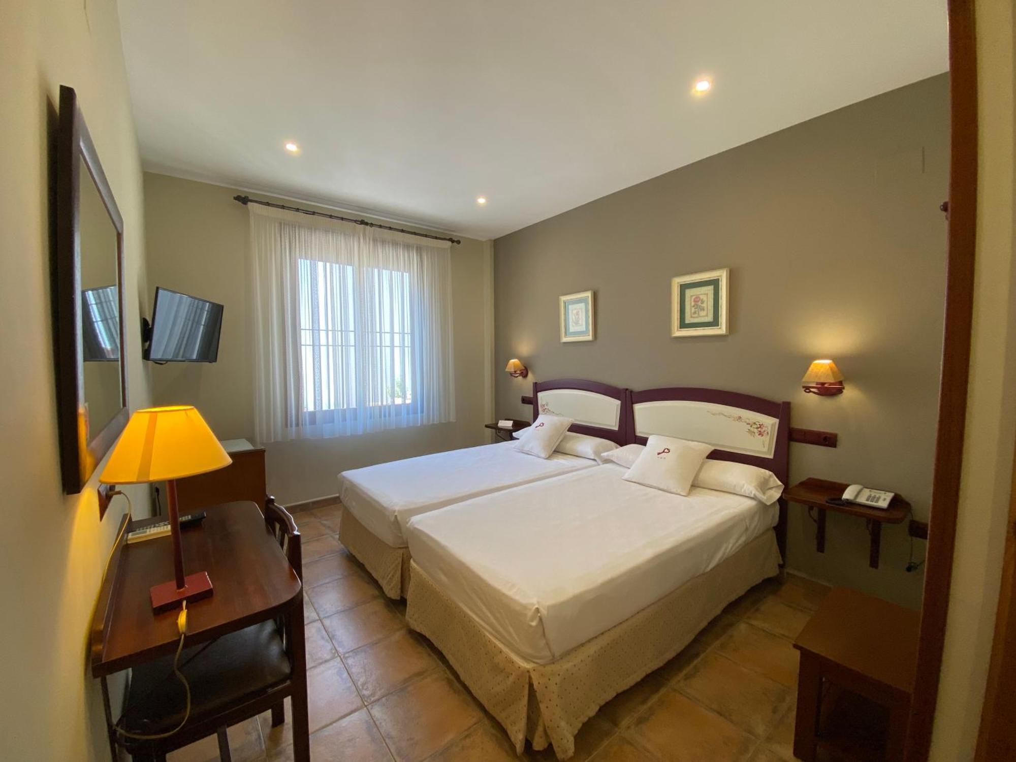 Hospedium Hotel Retiro Del Maestre Almagro Exterior photo