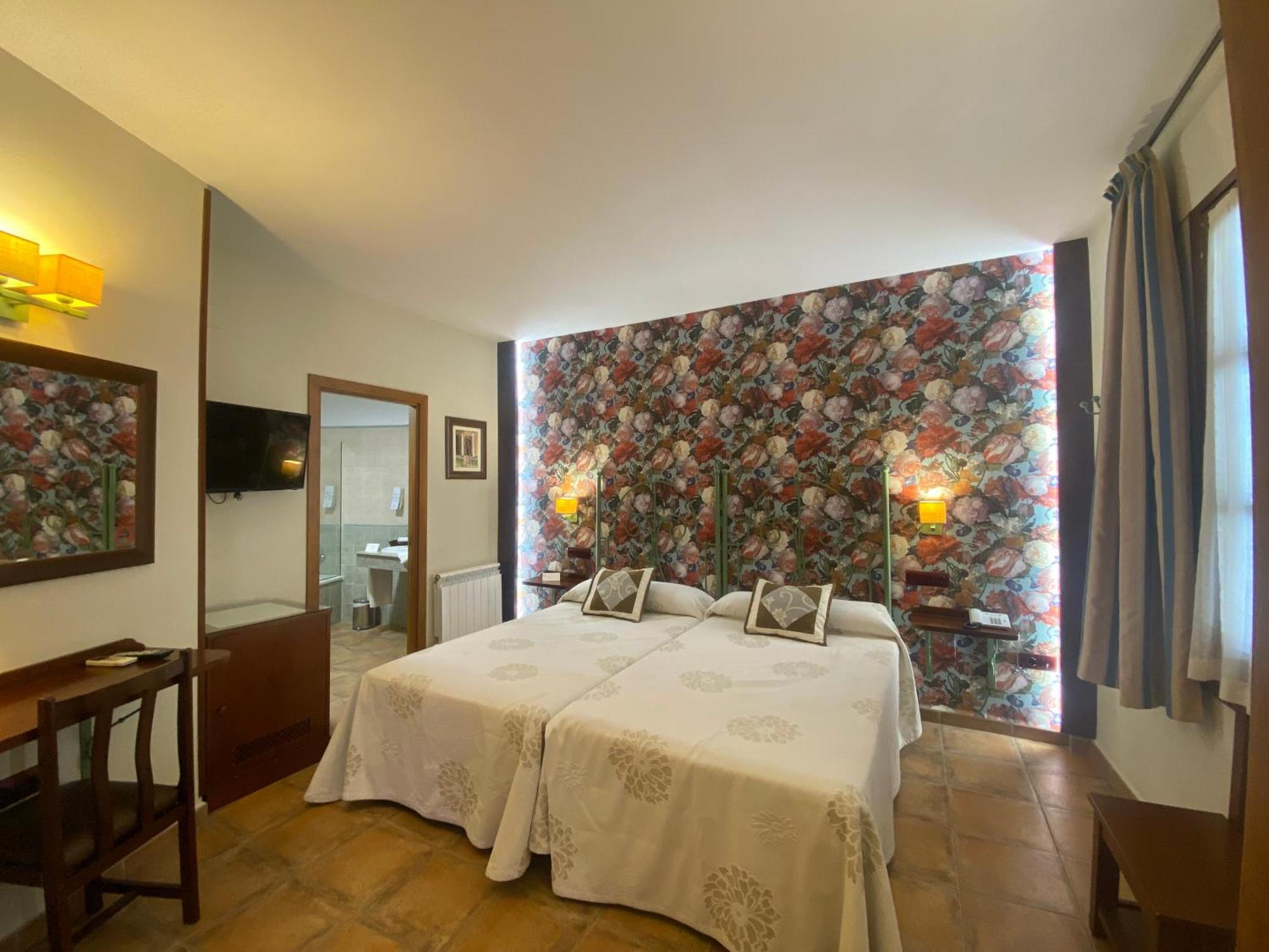 Hospedium Hotel Retiro Del Maestre Almagro Exterior photo